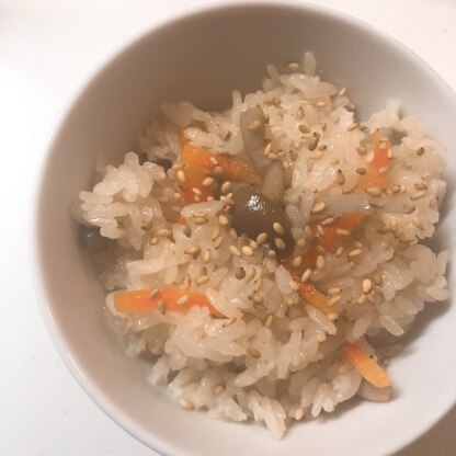 ごぼうの炊き込みご飯初めて作りました。とっても美味しかったです！